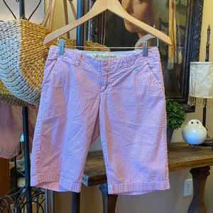 Old Navy Preppy Pink and White Seersucker Bermuda Shorts. Size 4. Like new!